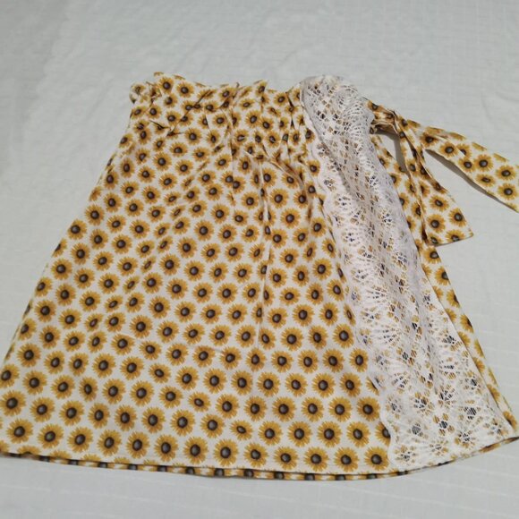 Chic asymmetrical handmade tank top and tournesol matching skirt - Picture 9 of 13